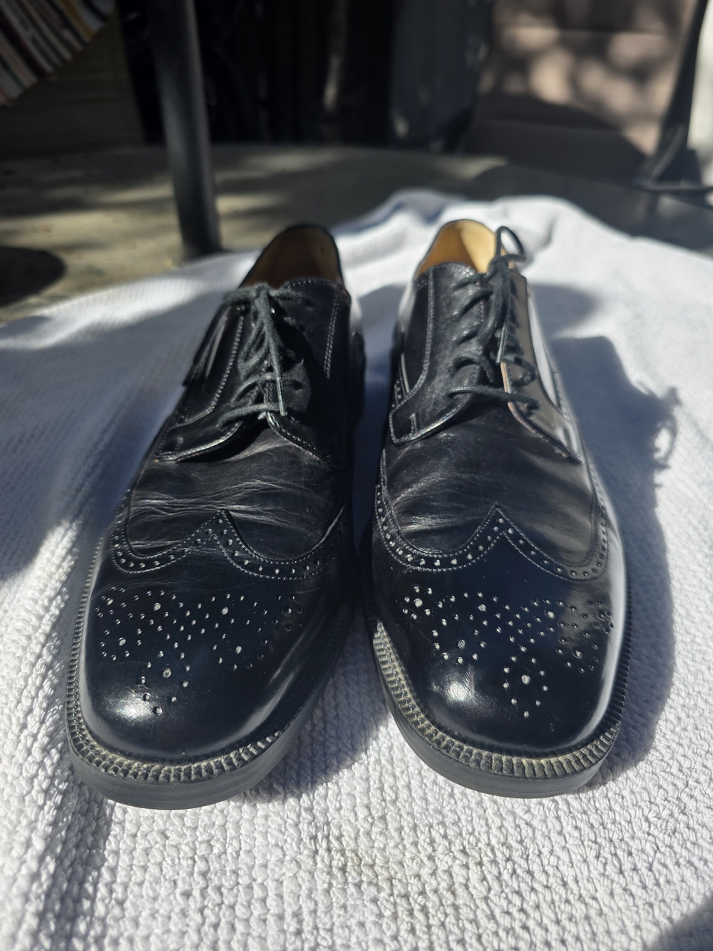 Johnston & Murphy Black Wingtip Brogue Lace-Up Oxfords